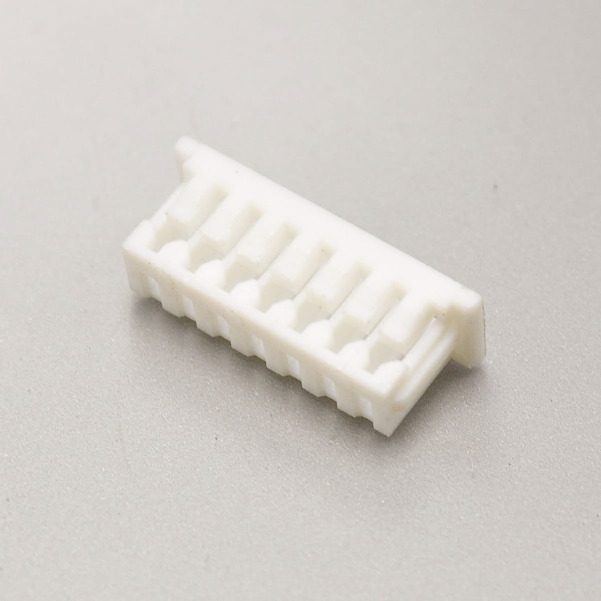 Figure 3 — KR1250 housing