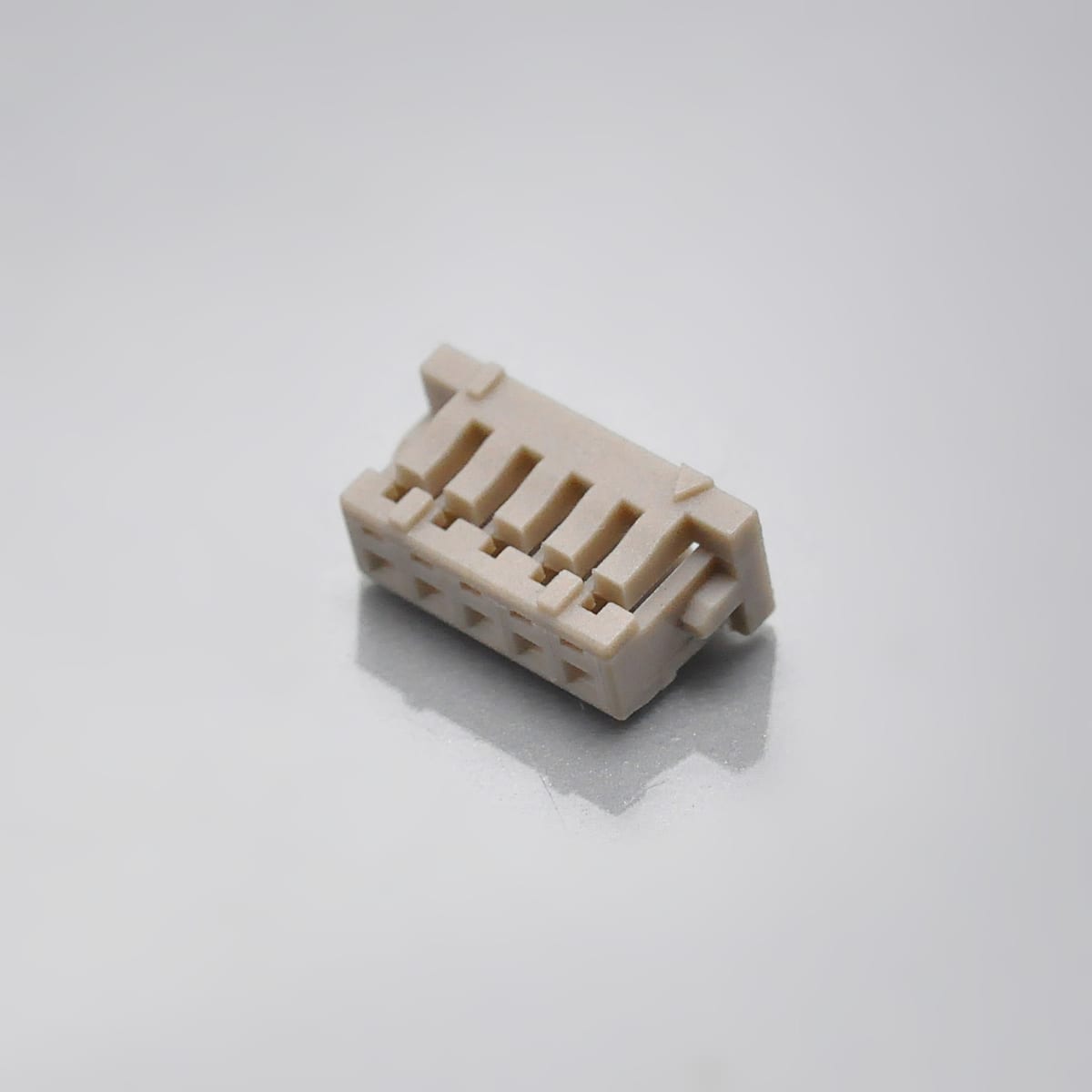 Figure 7 — KR1256 single-row housing: the cable-side half, 2–15 positions