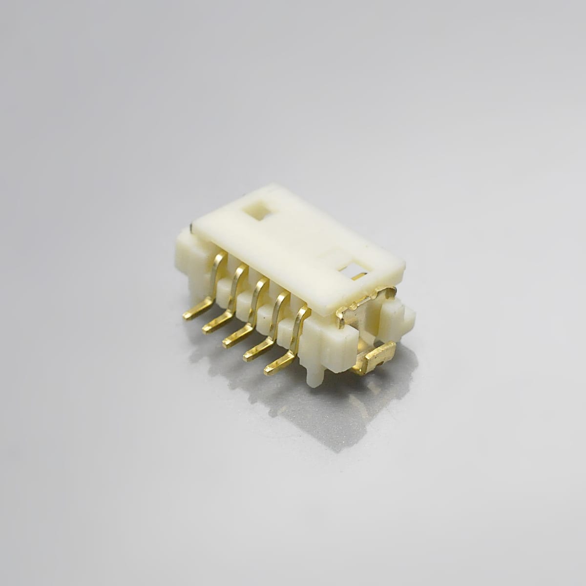 Figure 4 — KR1256 SMT single-row straight wafer: surface-mount header for reflow assembly