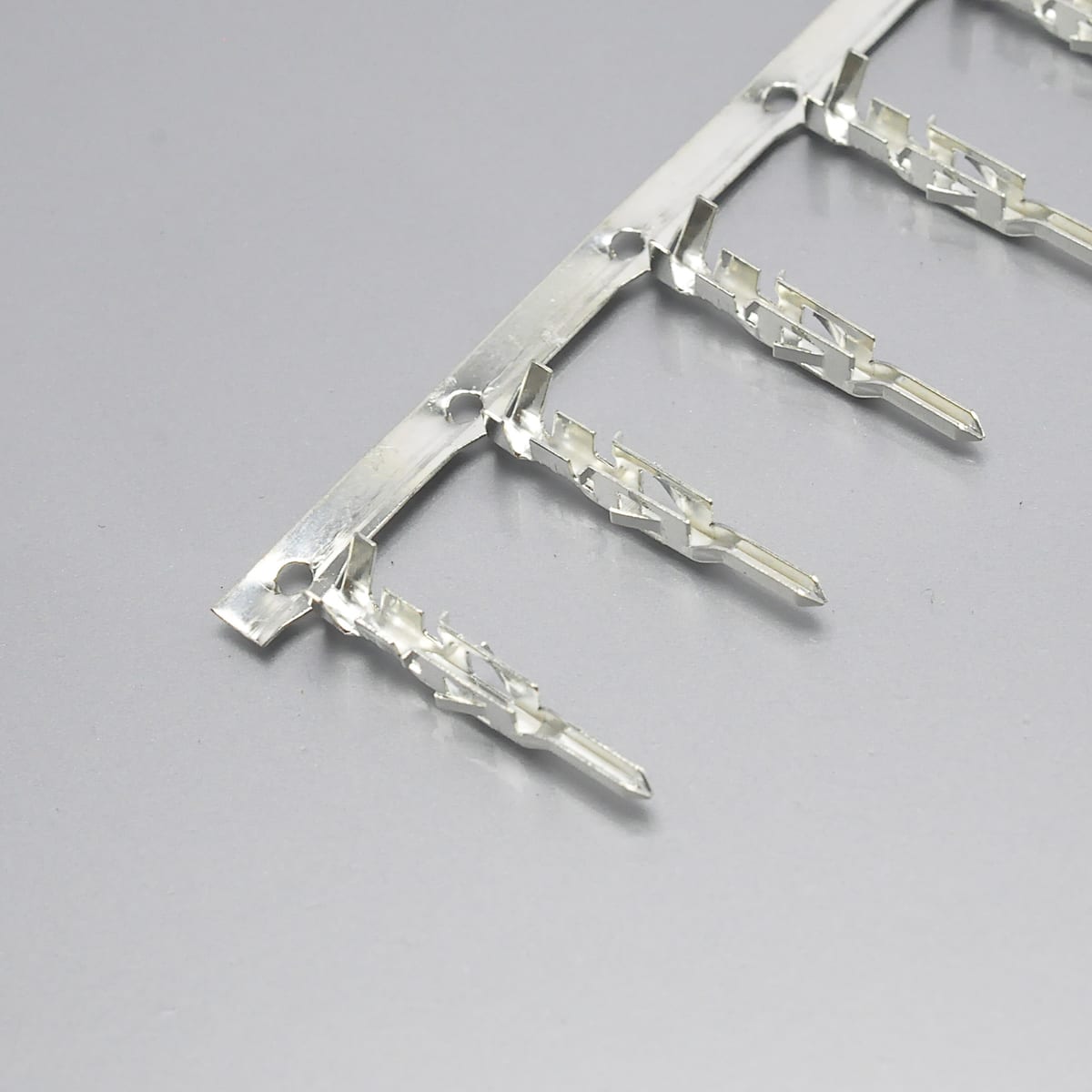 KONNRA KR4200 series female crimp terminal, brass tin plated over nickel