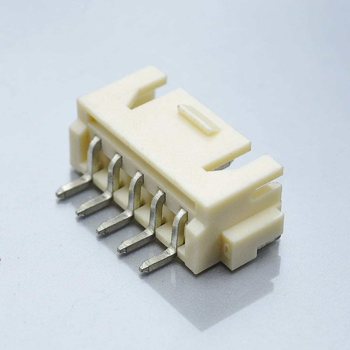 Figure 4 — KONNRA KR2502 SMT right-angle 90 degree wafer, surface mount