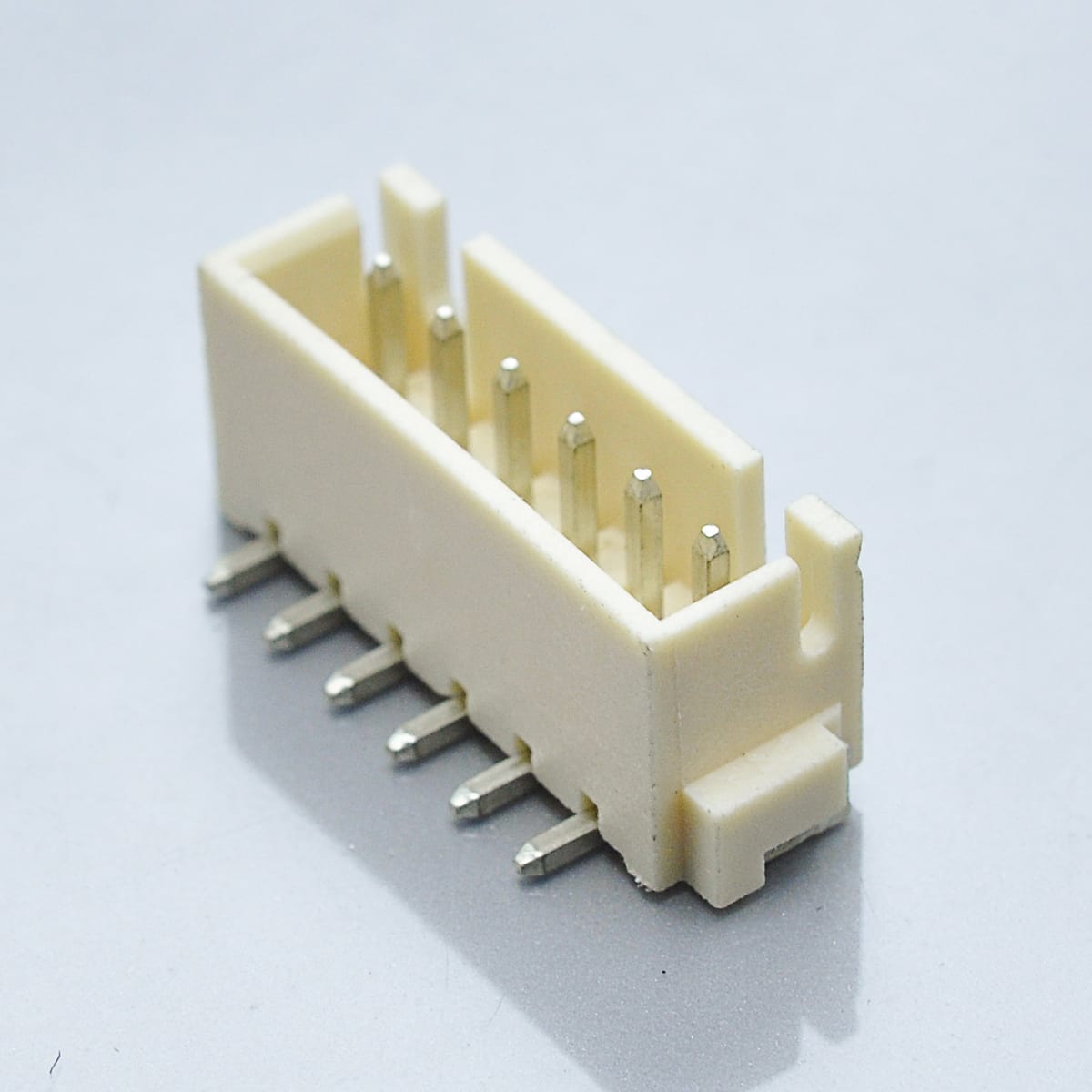 Figure 3 — KONNRA KR2502 SMT straight 180 degree wafer, surface mount