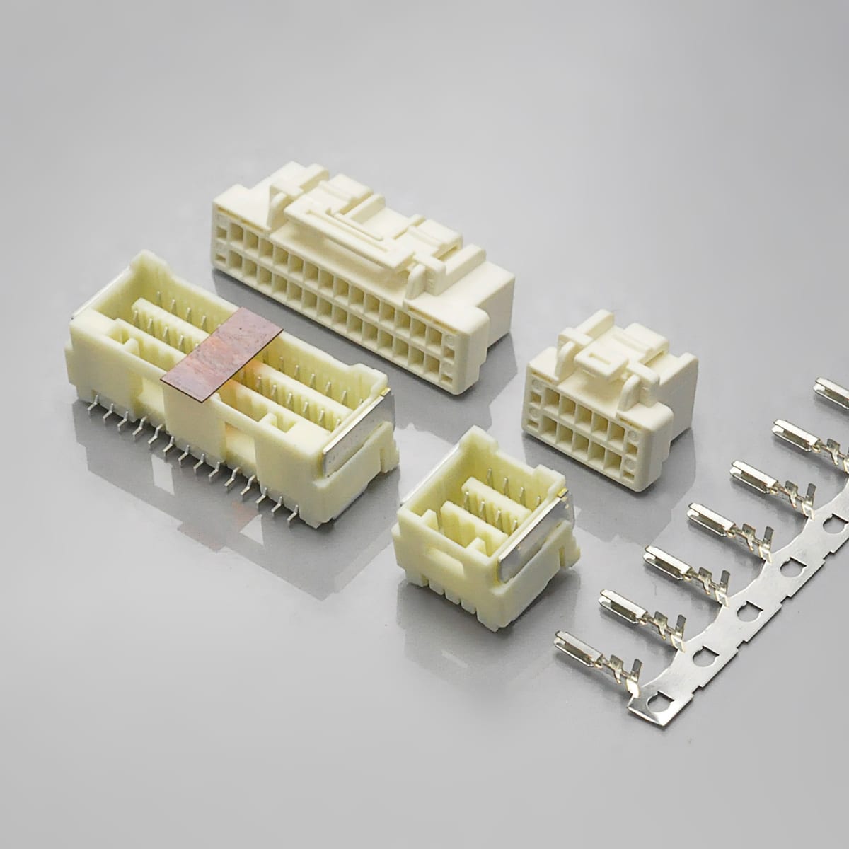 KR1507 dual row wafer and terminal
