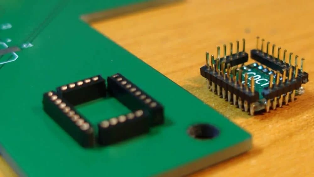 Header and wire housing