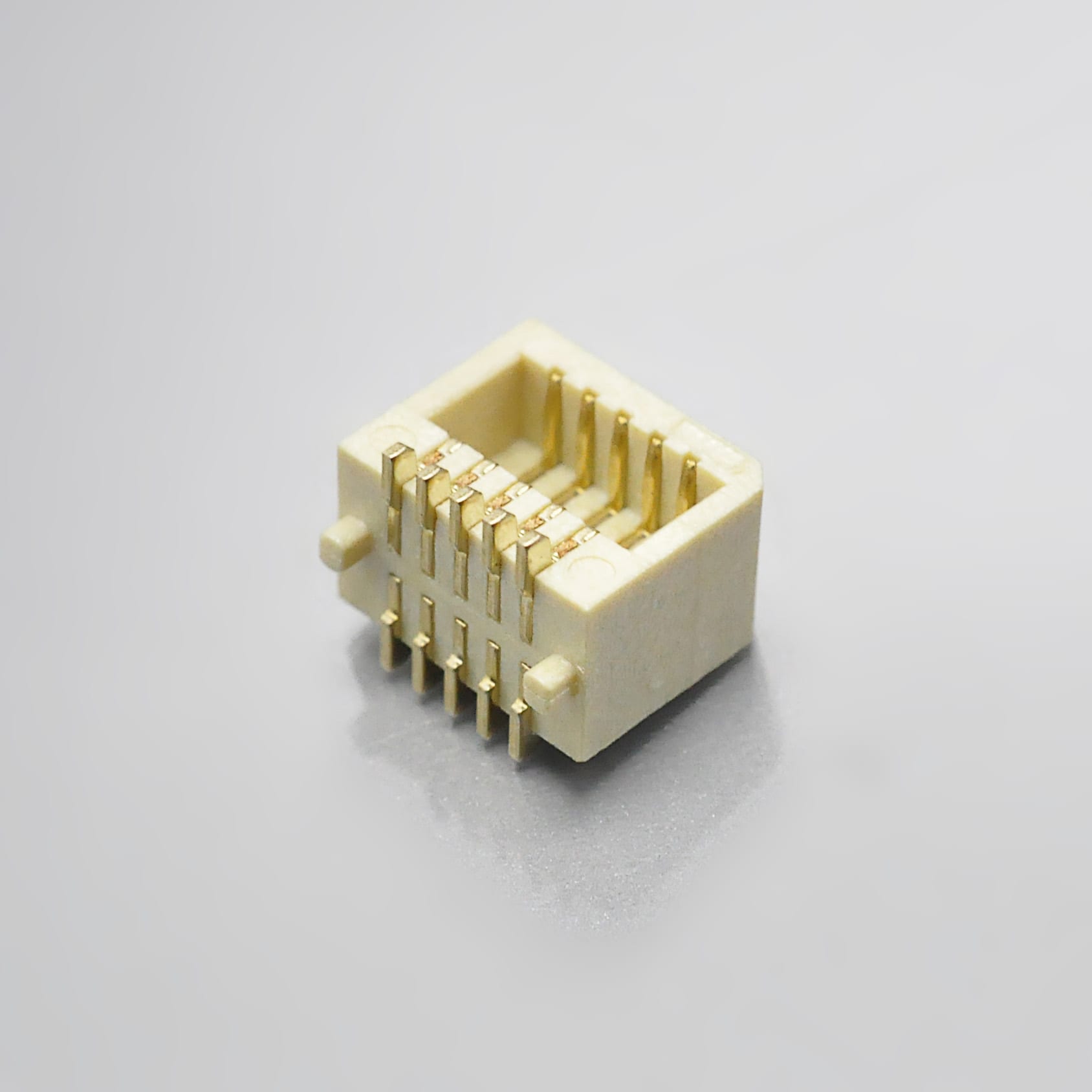 KR0802 Series Board to Board SMT Connector (2/3)