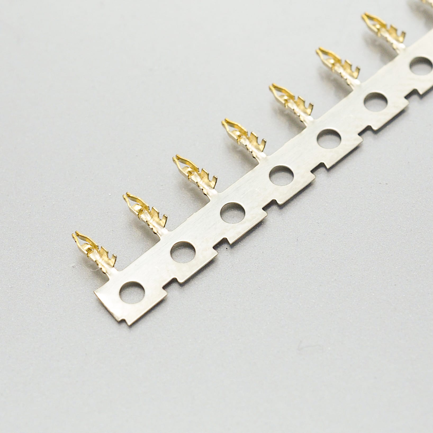 KR1200 Series Pico Ezmate Electronic Wire Connectors (5/5)