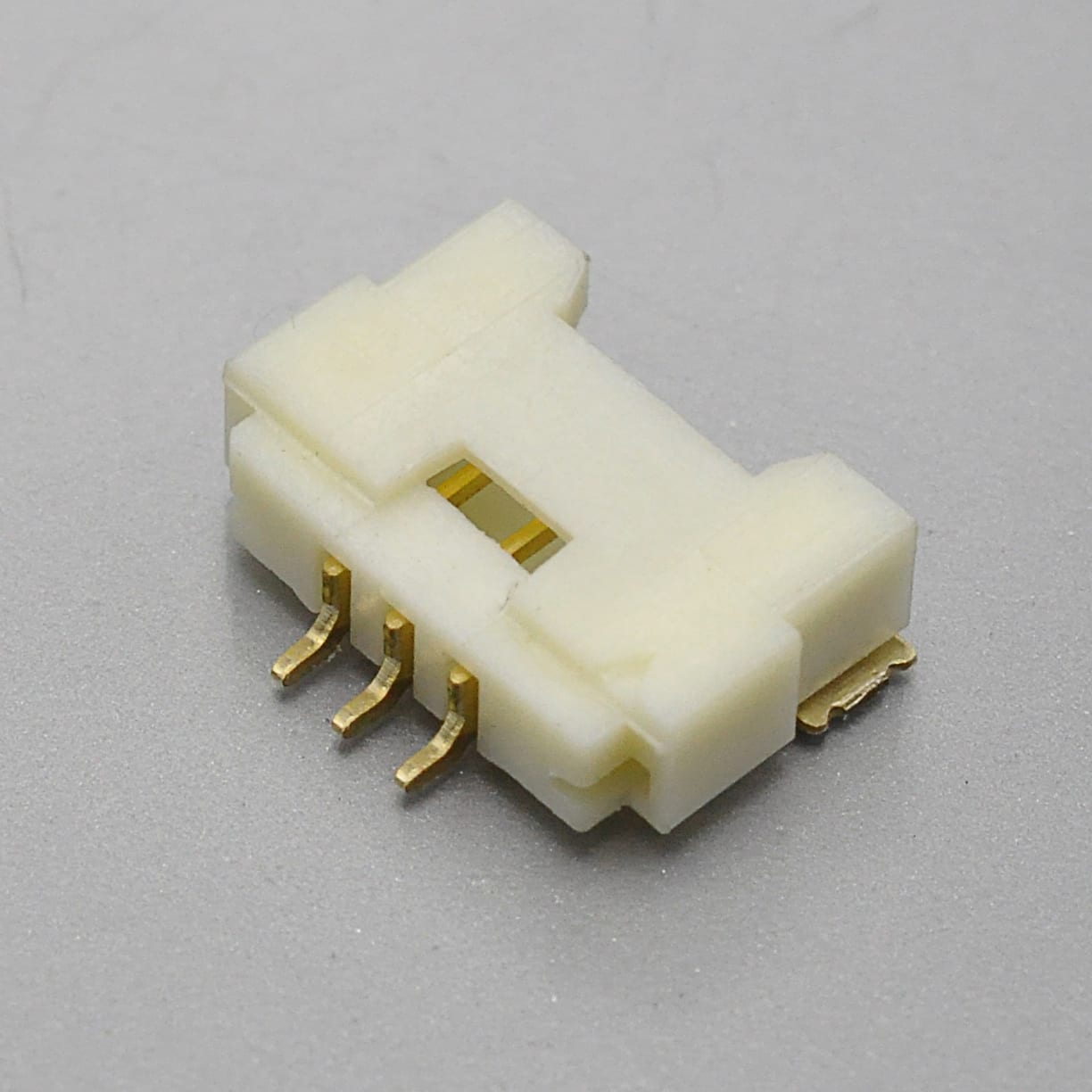 KR1258 Series DF14 Wire to Board Connector with Lock (2/5)