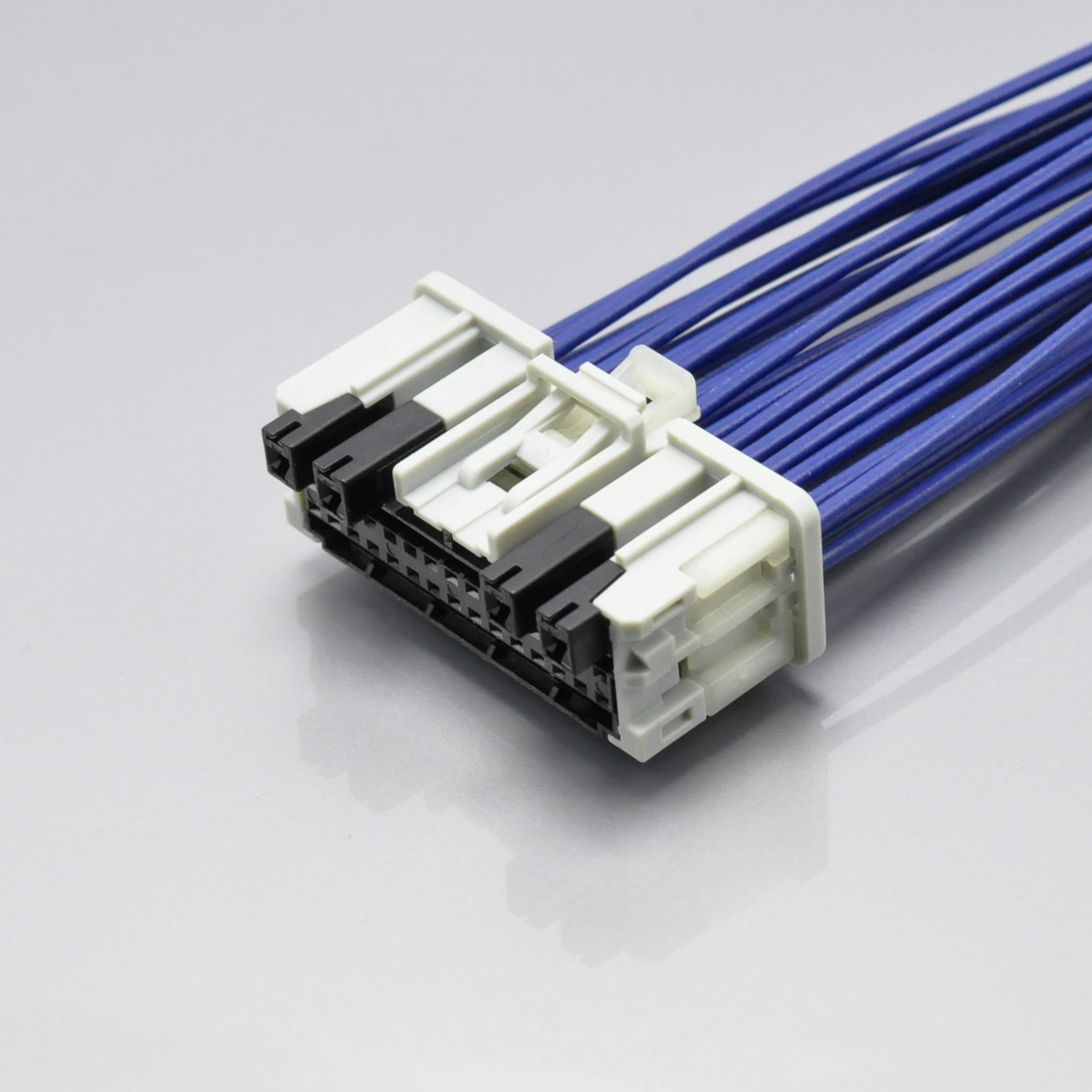 KR2021 Equivalent To Molex MINI50 alternatives connector (6/10)