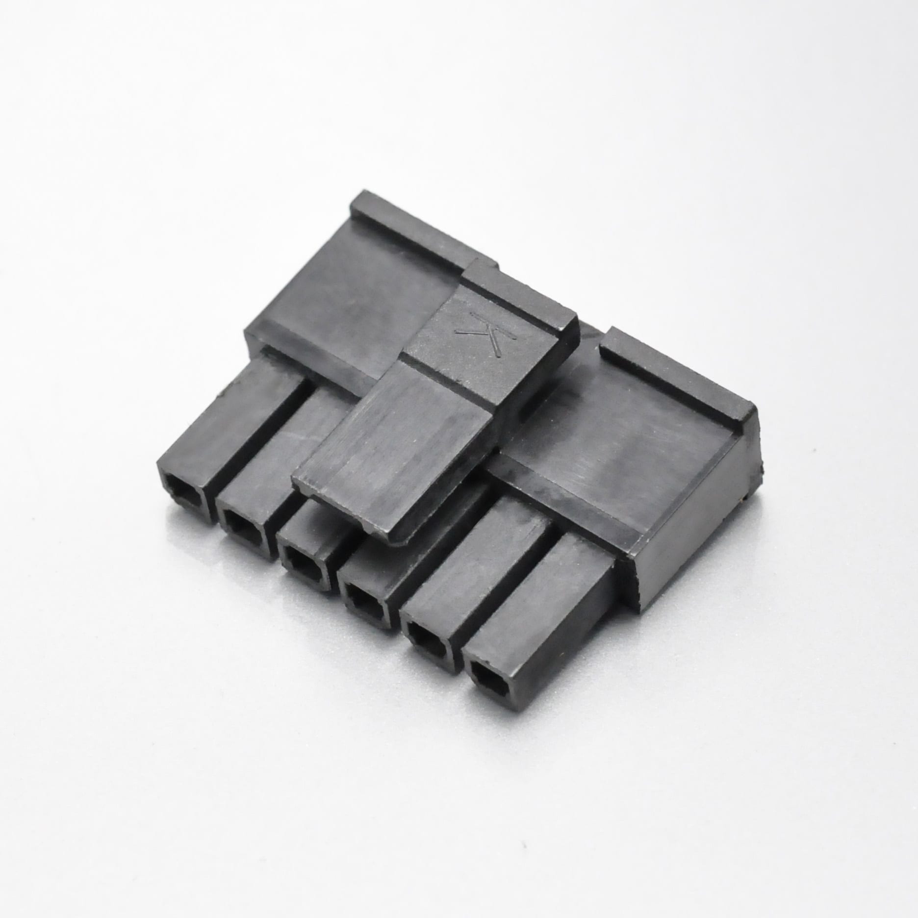 KR3000 Series Micro Fit 3.0 Wire to Board Connector (11/13)