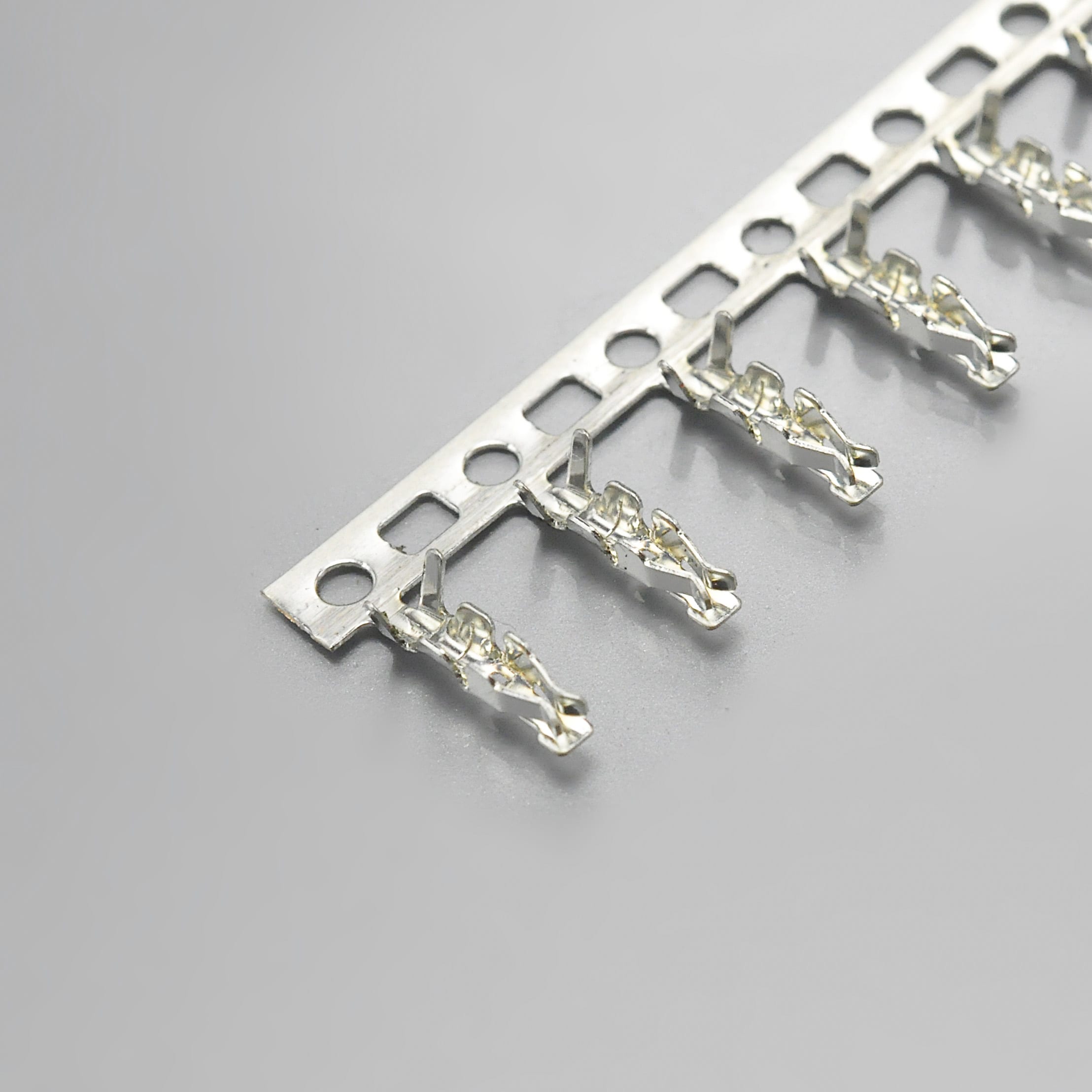 KR4000 Series BH 4.0 SMT Wire to Board Connector (6/6)