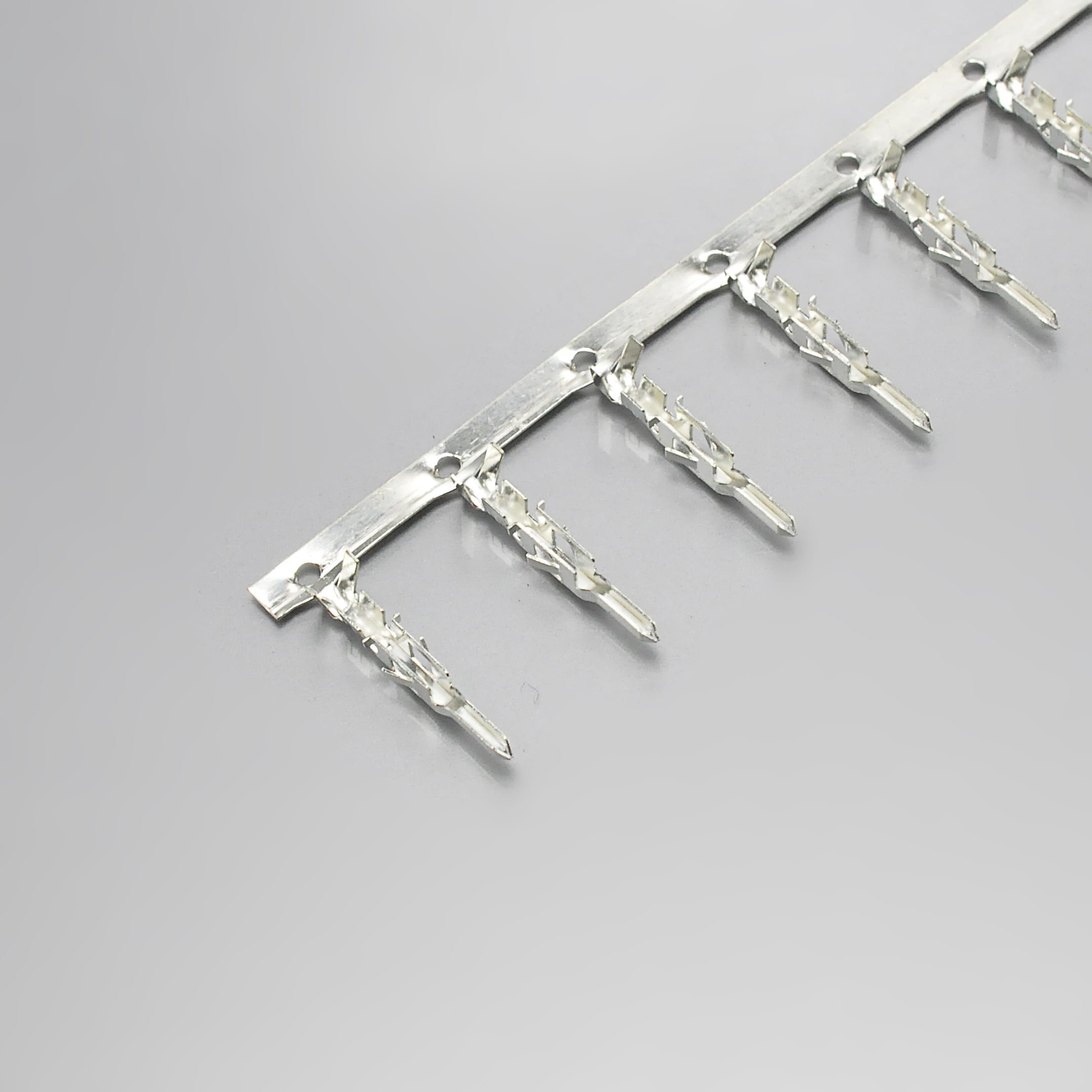 KR4200 Series Mini fit 4.2 Wire to Board Connector (15/16)